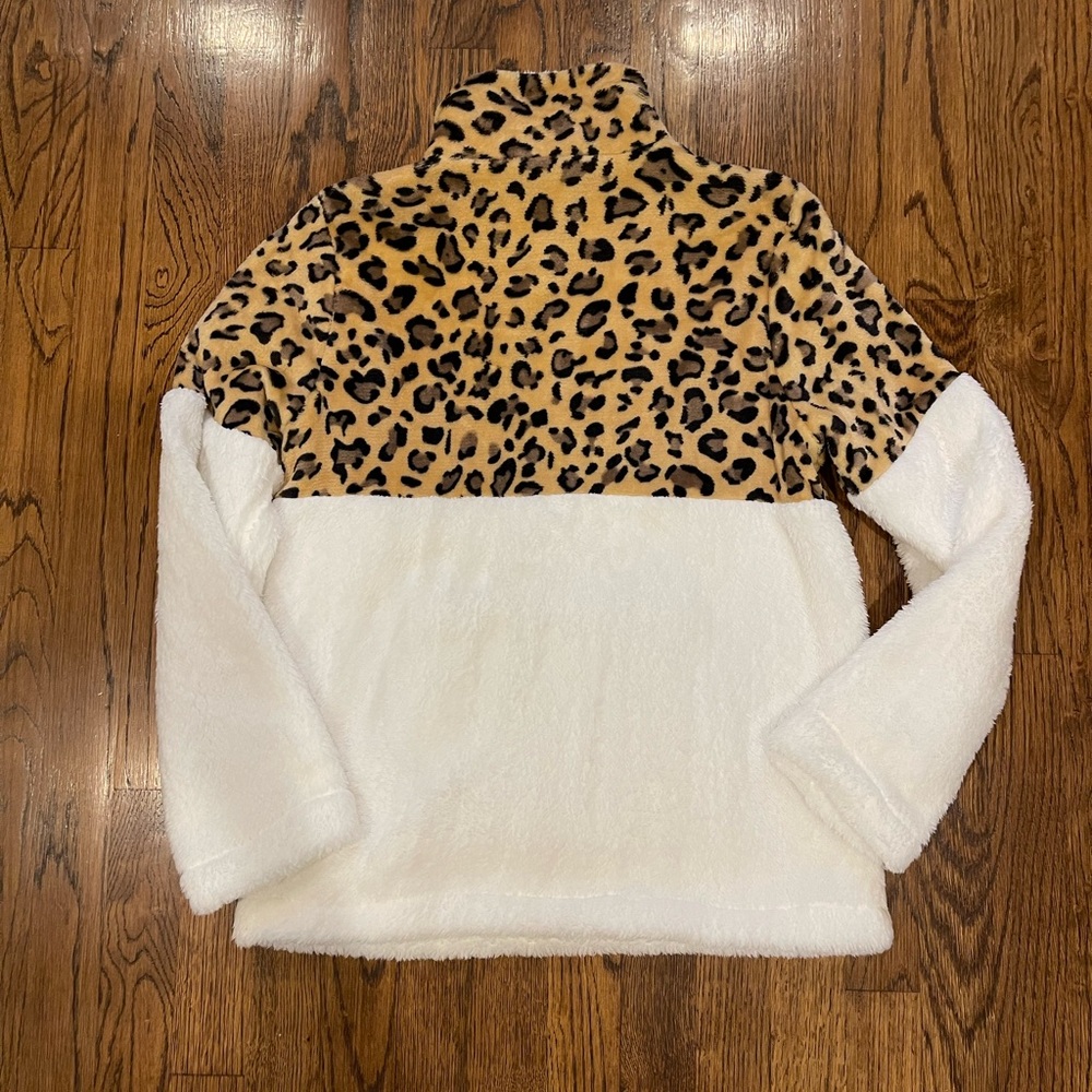 Leopard pullover - Picture 2 of 2